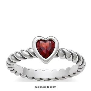 **SOLD***James Avery Garnet Heart Ring